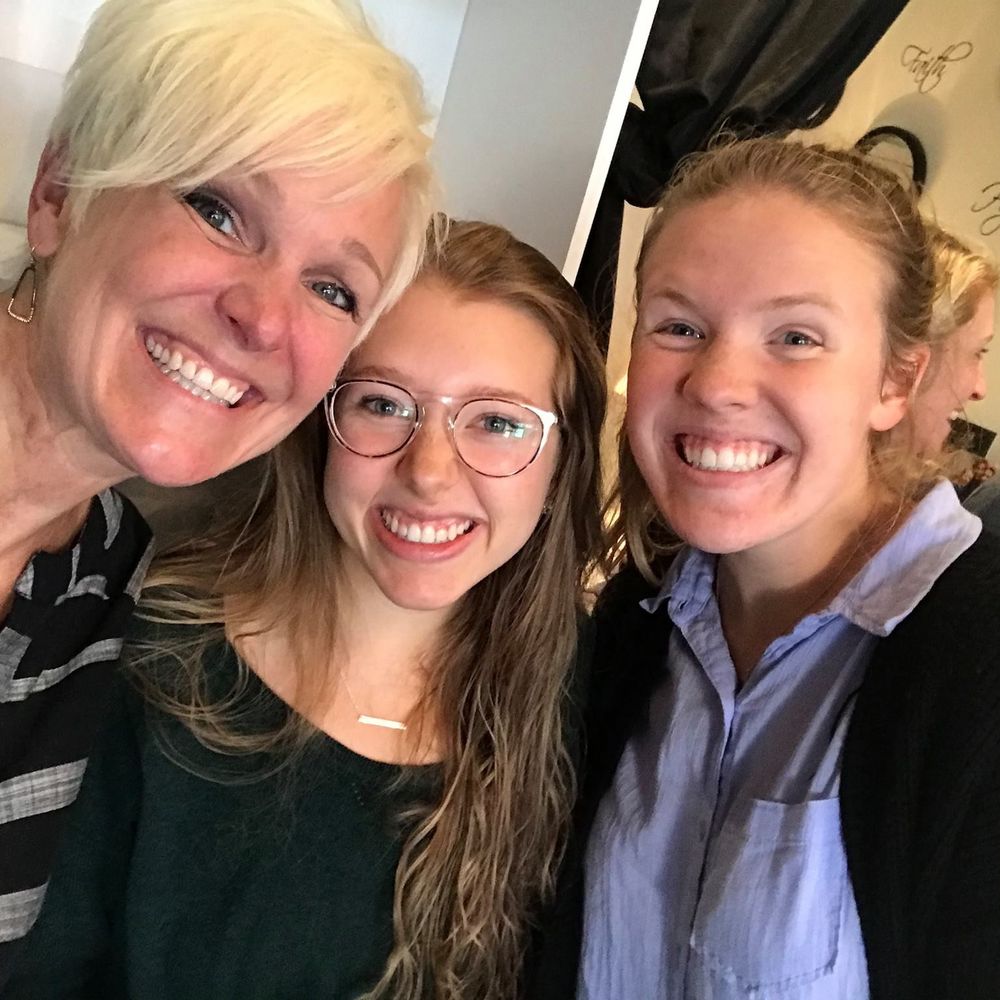 Meet your Posher, Emily